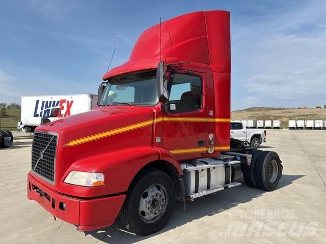 Volvo VNM42T Dragbilar