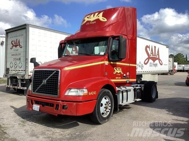 Volvo VNM42T Dragbilar
