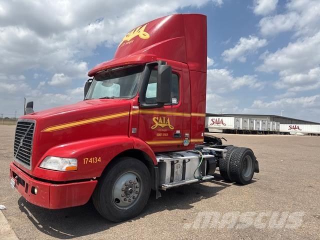 Volvo VNM42T Dragbilar