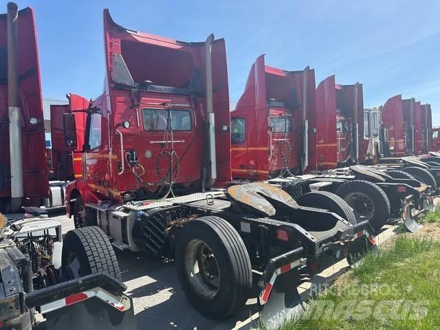Volvo VNM42T Dragbilar