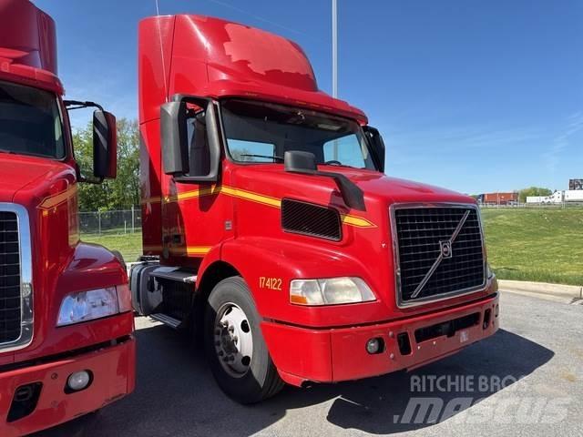 Volvo VNM42T Dragbilar