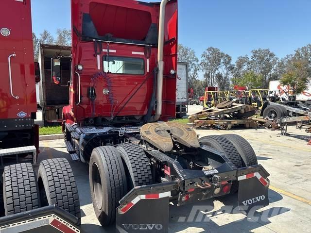 Volvo VNM42T Dragbilar