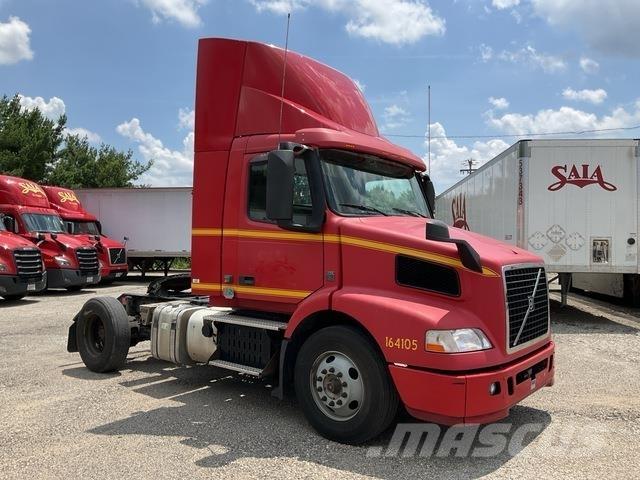Volvo VNM42T Dragbilar