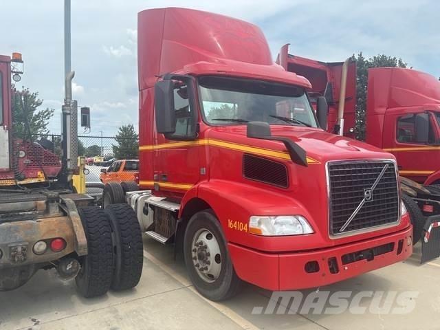 Volvo VNM42T Dragbilar