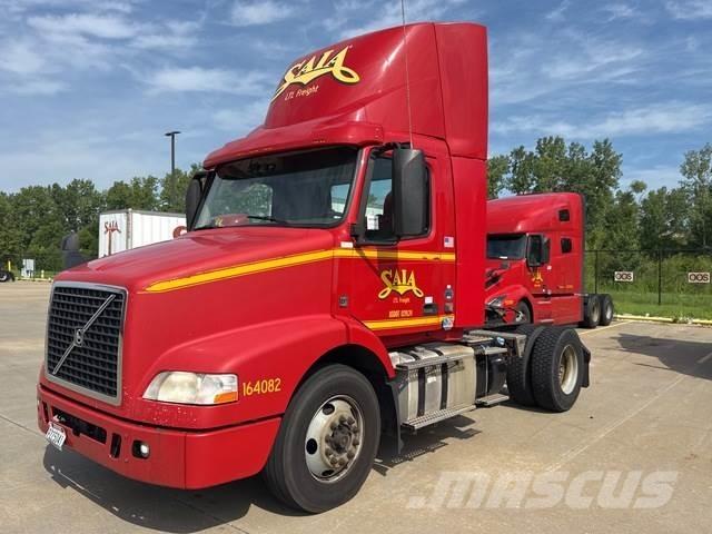 Volvo VNM42T Dragbilar