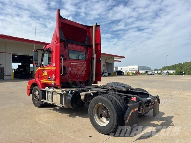 Volvo VNM42T Dragbilar