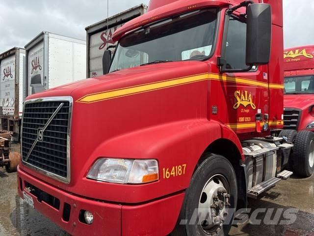 Volvo VNM42T Dragbilar