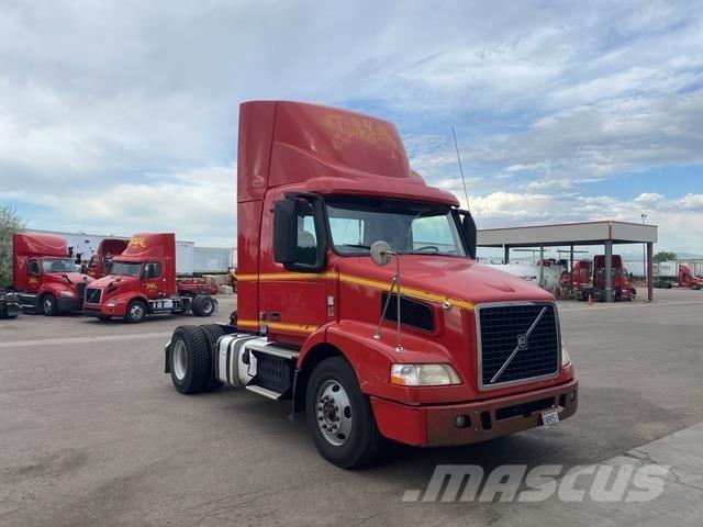 Volvo VNM42T Dragbilar