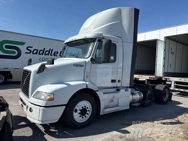 Volvo VNM64T Dragbilar