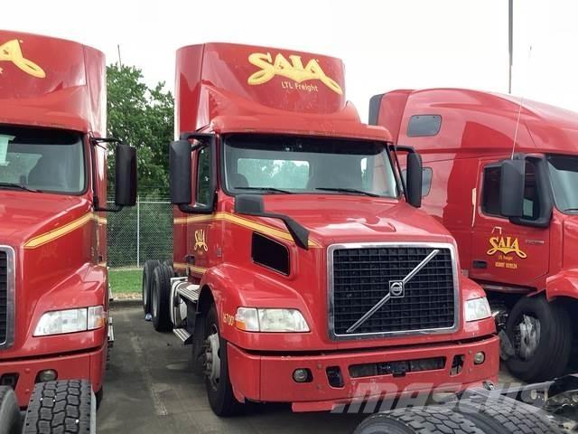 Volvo VNM64T Dragbilar