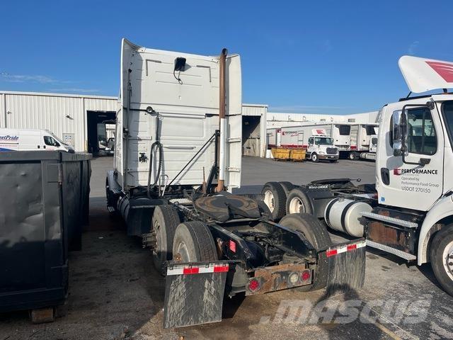 Volvo VNM64T Dragbilar