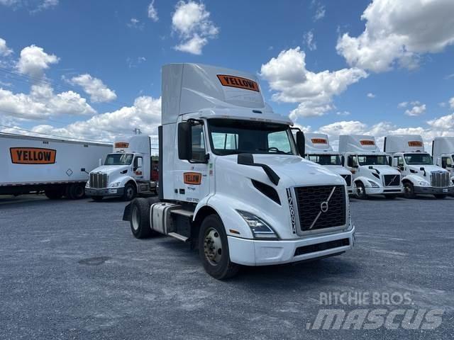 Volvo VNR300 Dragbilar