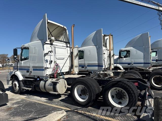 Volvo VNR64T Dragbilar