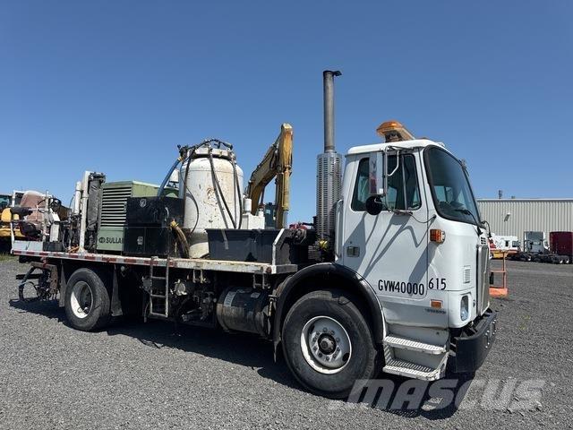 Volvo WX42 Plogbilar