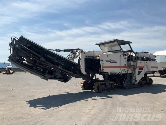 Wirtgen W2100 Asfaltskallfräsmaskiner
