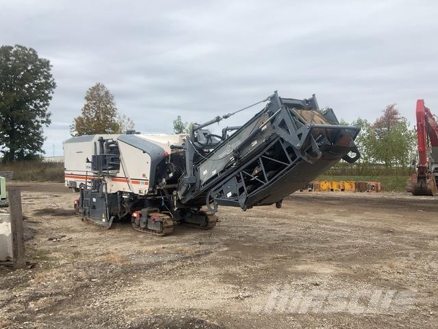 Wirtgen W210i Asfaltskallfräsmaskiner