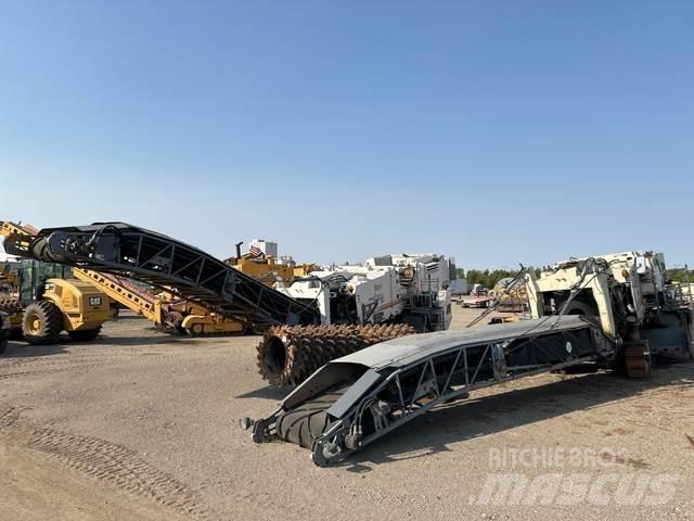 Wirtgen W2200 Asfaltskallfräsmaskiner
