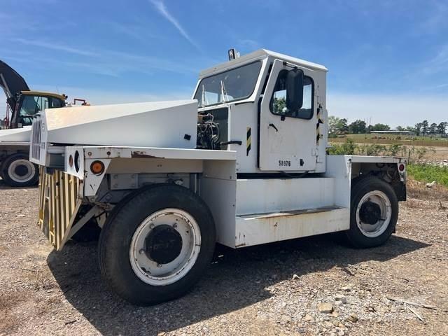  Wollard MB4 Dragtruck