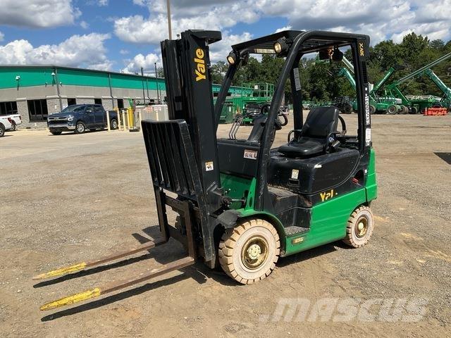Yale GTP030VX Terrängtruck