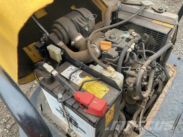 Yanmar C12R-B Banddumprar