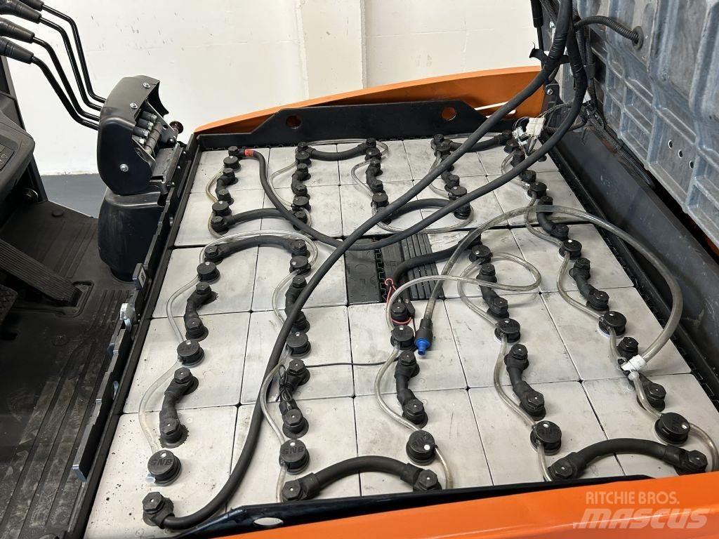 Doosan B25S-7 Elmotviktstruckar