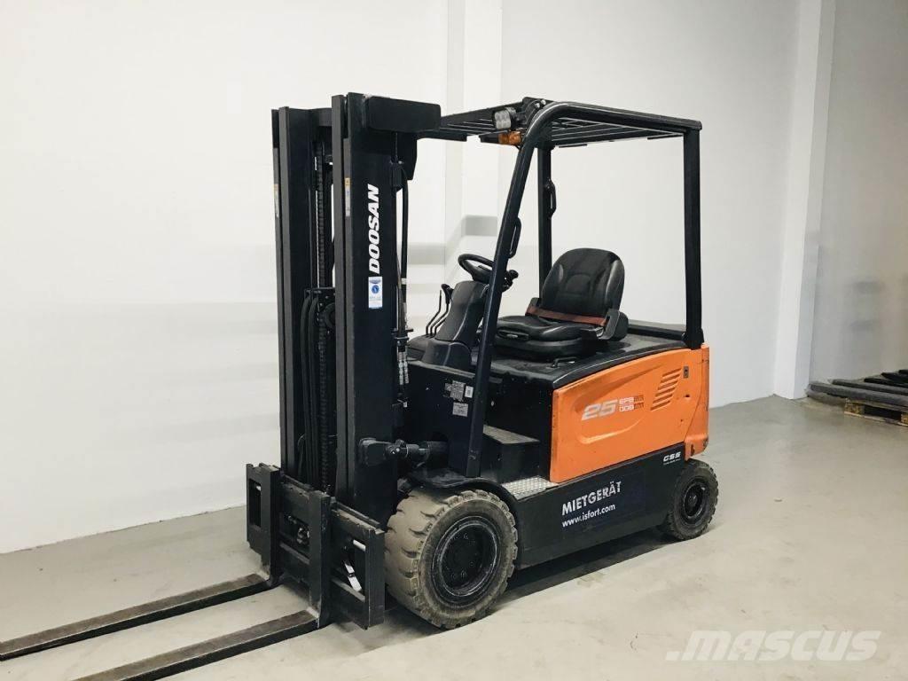 Doosan B25X-7 Elmotviktstruckar