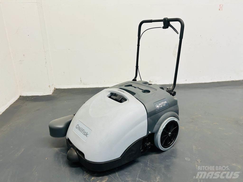 Nilfisk SW750 Sopmaskiner