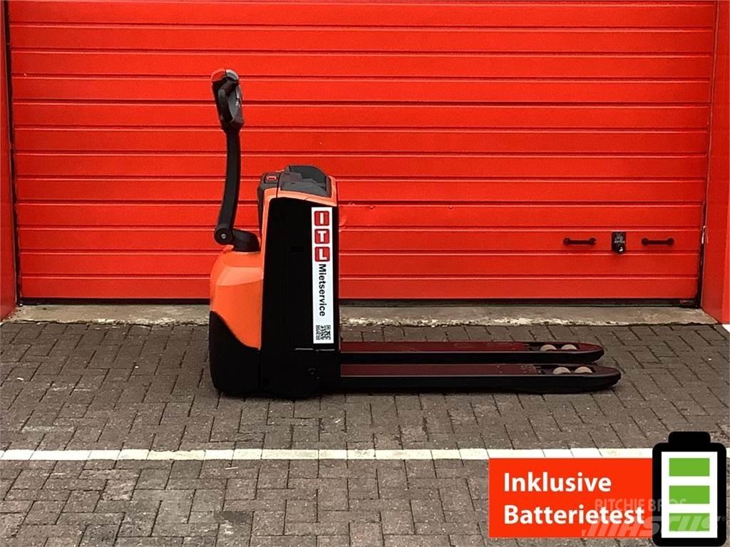 Toyota LWE180 Låglyftare utan plattform