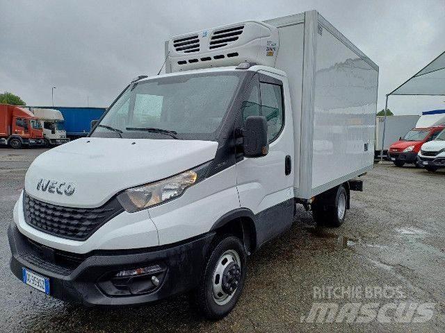 Iveco 35C16 Skåpbilar Kyl/Frys/Värme