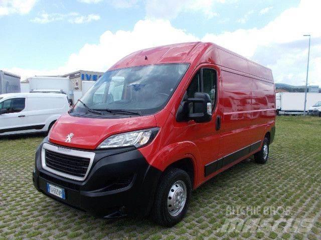 Peugeot BOXER Lätta lastbilar