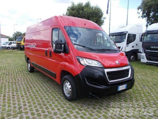 Peugeot BOXER Lätta lastbilar