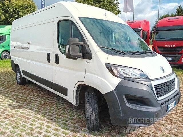 Peugeot BOXER Lätta lastbilar