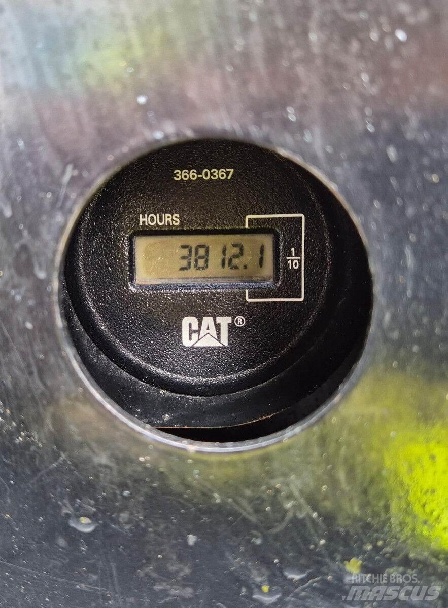 CAT 305E2 Midigrävmaskiner 7t - 12t