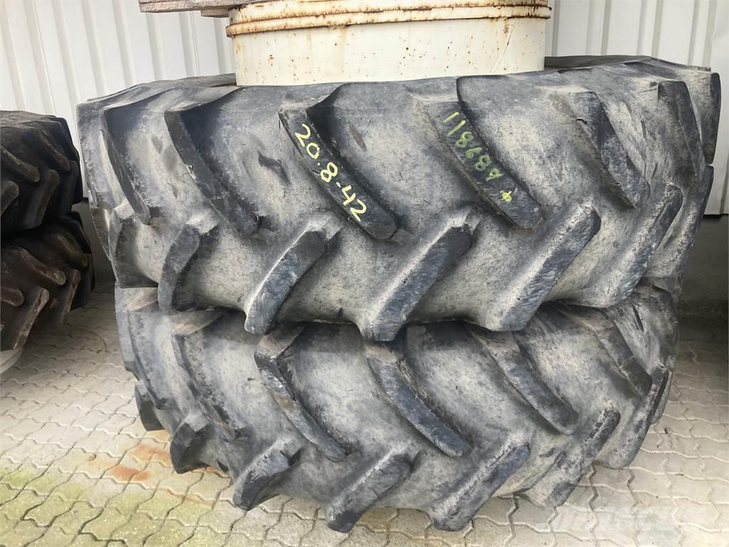  20,8R42 TIL 38 Däck, hjul och fälgar