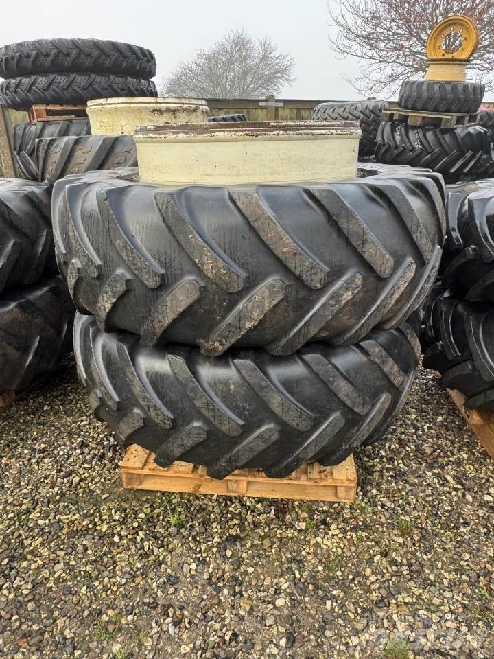 AP 620/70X42 Däck, hjul och fälgar