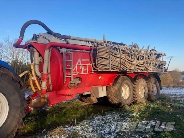 AP GV25TRIDEM Flytgödselspridare