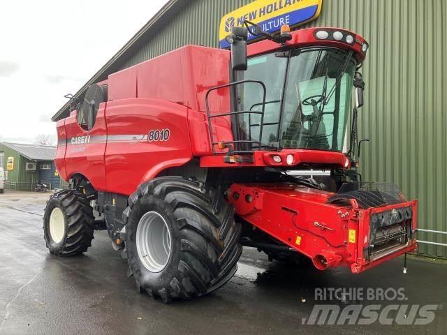 Case IH 8010 Skördetröskor