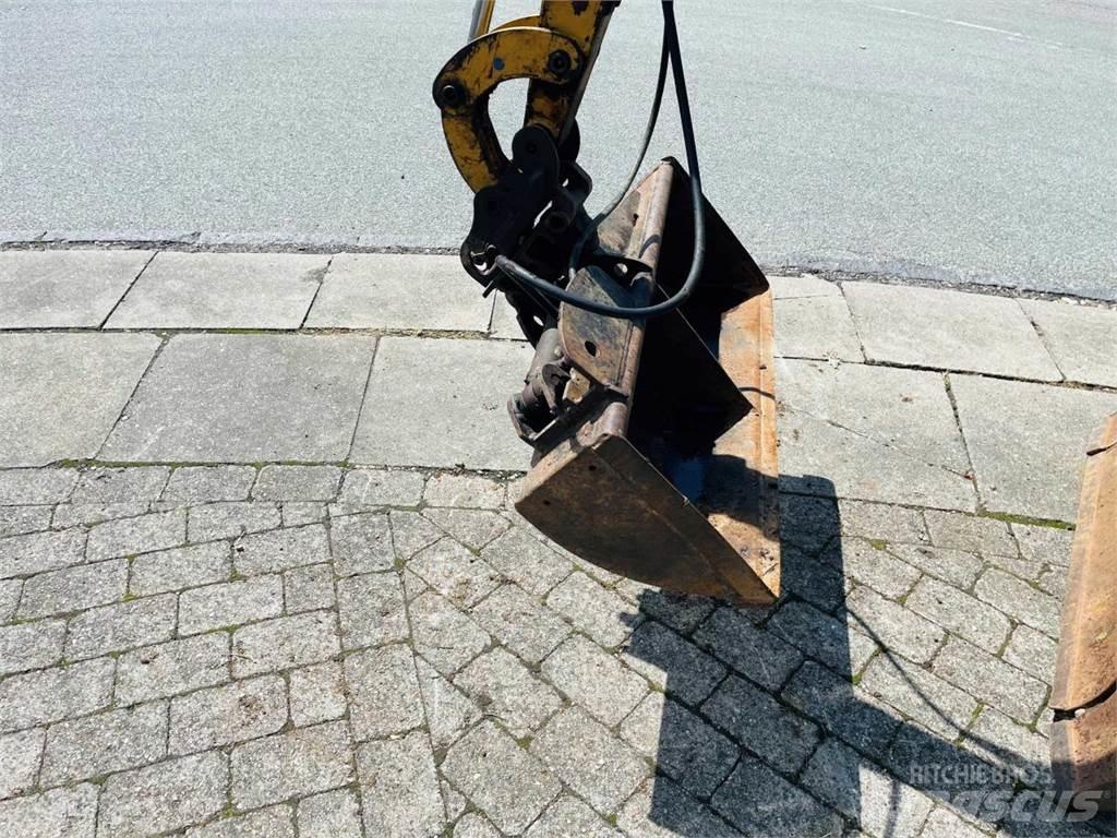 CAT 301.8C Minigrävare < 7t