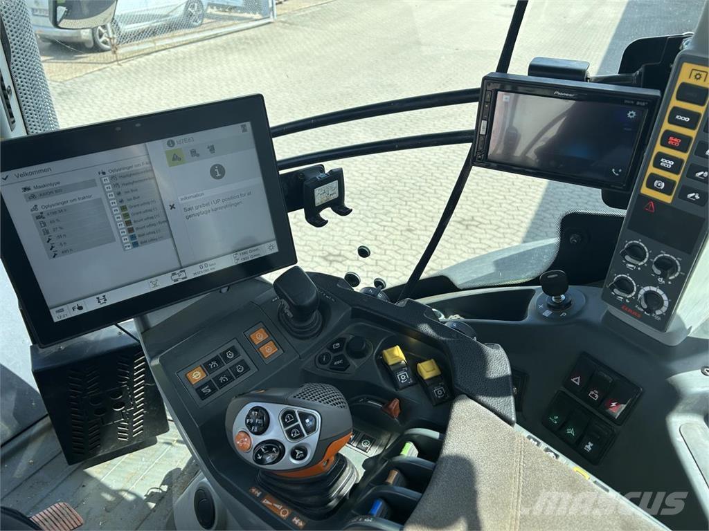 CLAAS AXION 870 Traktorer