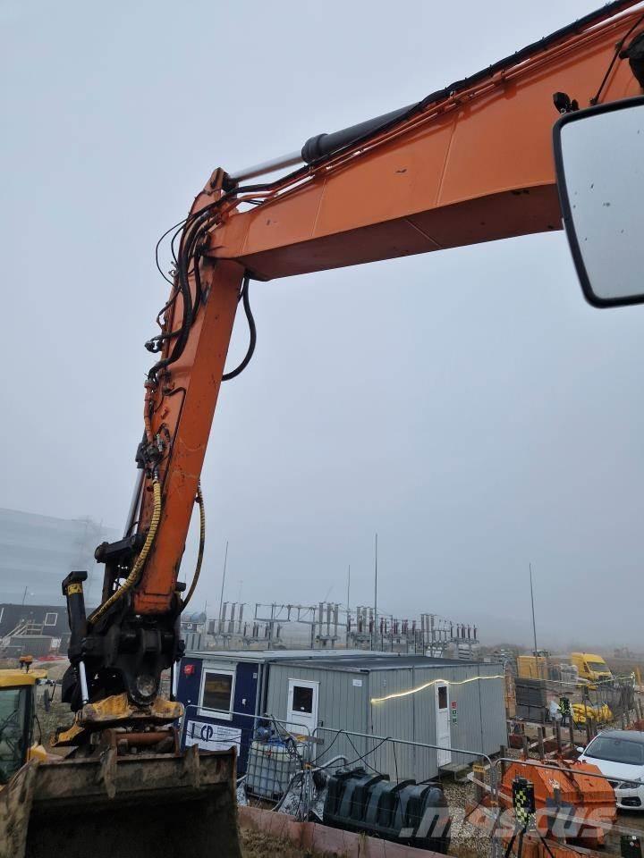 Doosan 255-5 Bandgrävare