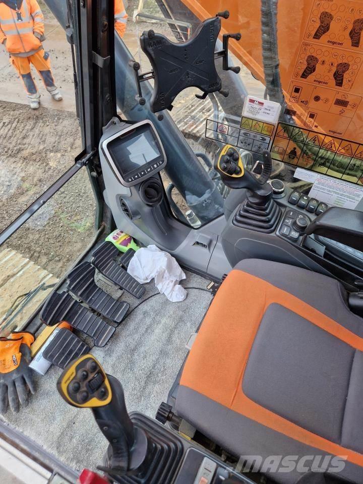 Doosan 255-5 Bandgrävare