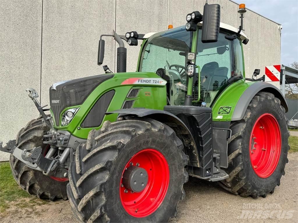 Fendt 724 Traktorer