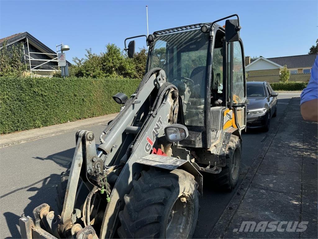 GiANT 2700HD Minilastare