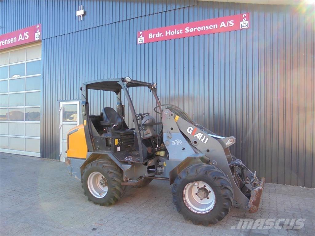 GiANT 5003 Minilastare