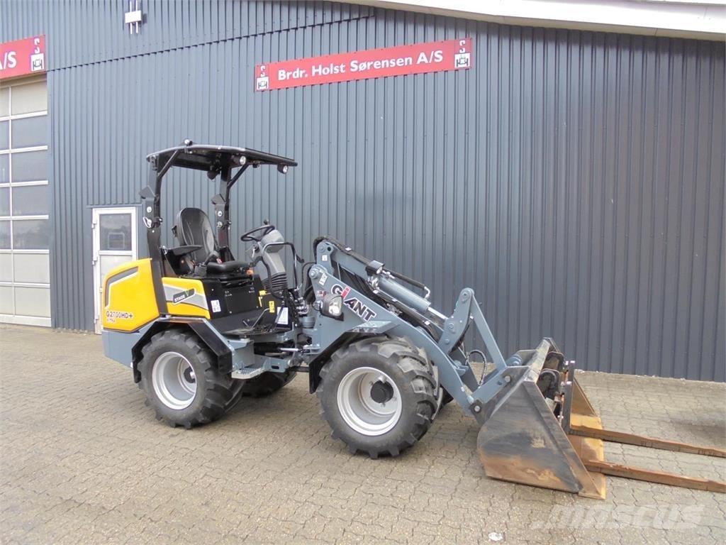 GiANT G2700XHDP Minilastare