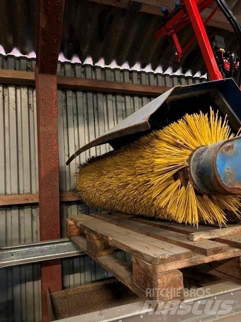 GMR FM 1200 KOST Sopmaskiner