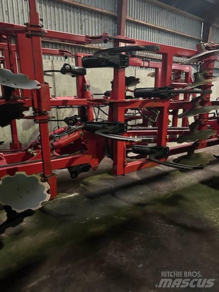 Horsch TIGER 4 MT Tallriksredskap