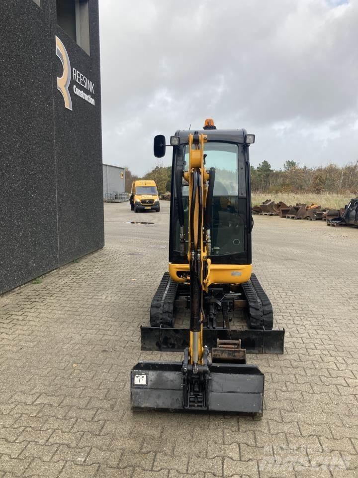 JCB 8020 CTS Minigrävare < 7t