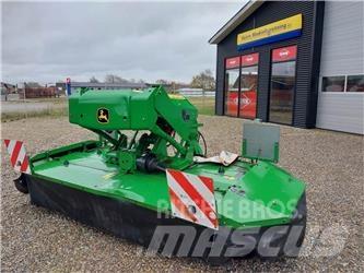 John Deere 131 Strängläggande skördare