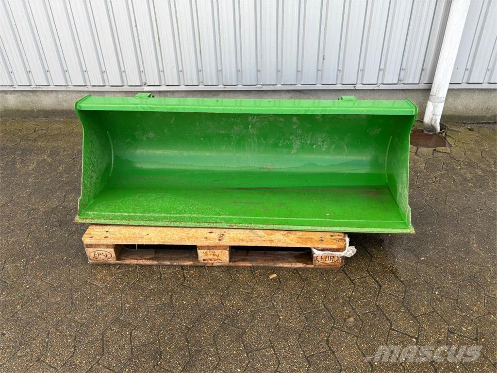 John Deere 160 CM Grönytemaskiner - Övriga